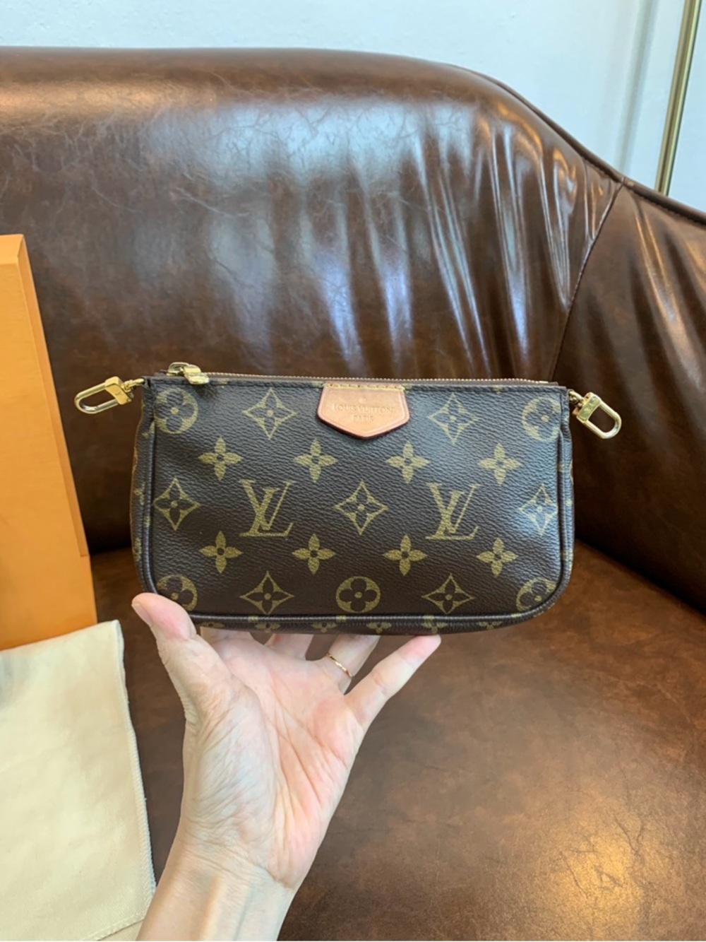 Louis Vuitton Multi Pochette
Accessoires Bag With Coin Authentic!!!Full set! - Picture 13 of 16